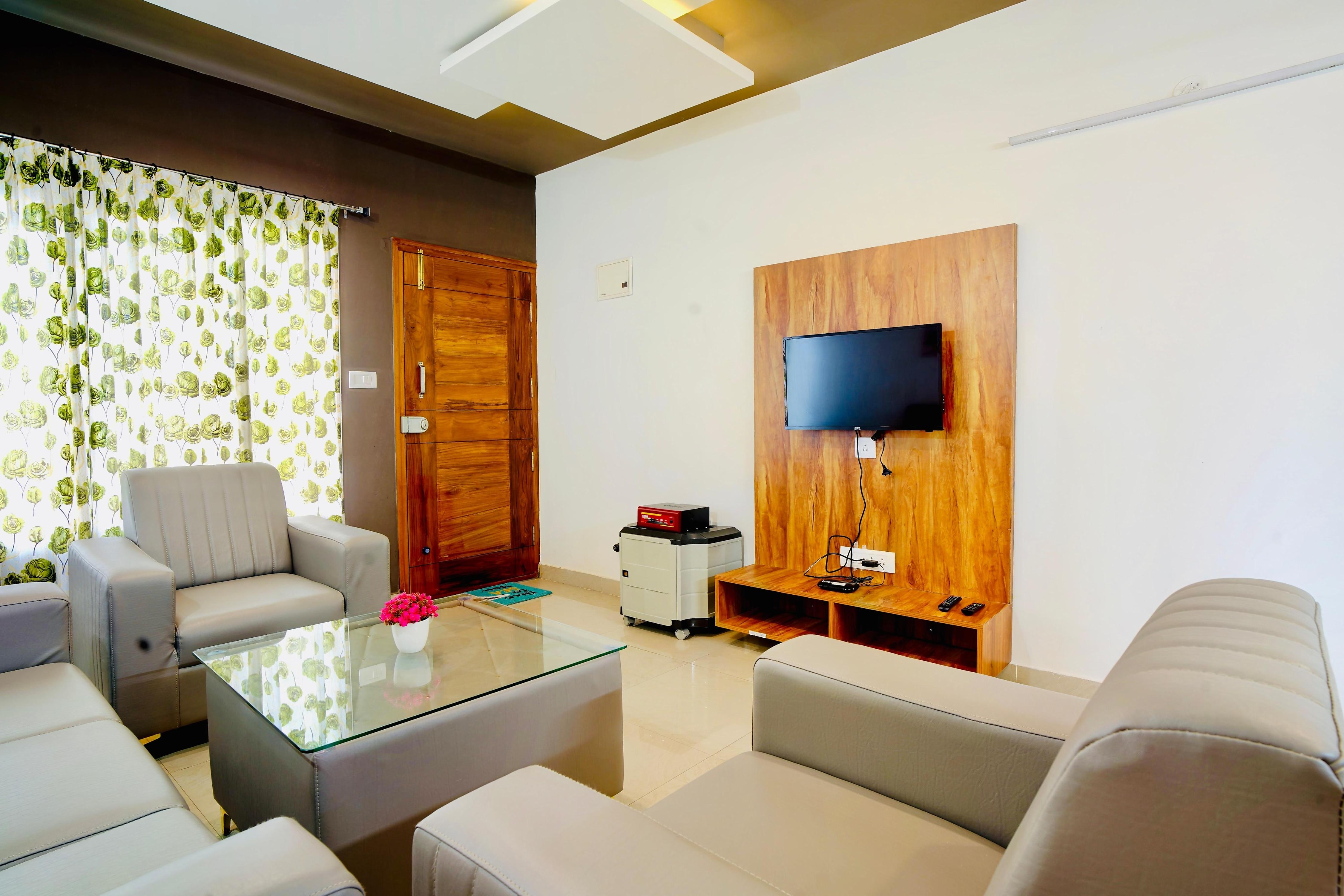 ELITE ENCLAVE - 2BHK LUXURY SERVICED APARTMENTS - Tap to explore photos
