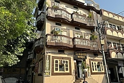 Sindhi Niwas Near Golden temple, Amritsar