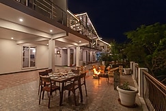 Alaya Stays 2 BHK with Mountain view - Amara Twilight, Bhimtal