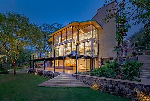 SaffronStays Sonnet
