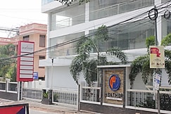 Service Apartments in Statue by Adithi HomeS, Thiruvananthapuram