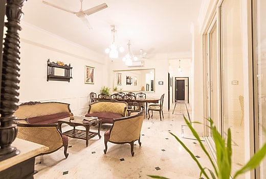 Handmade Homes Entire 4bhk with kitchen upon Park St