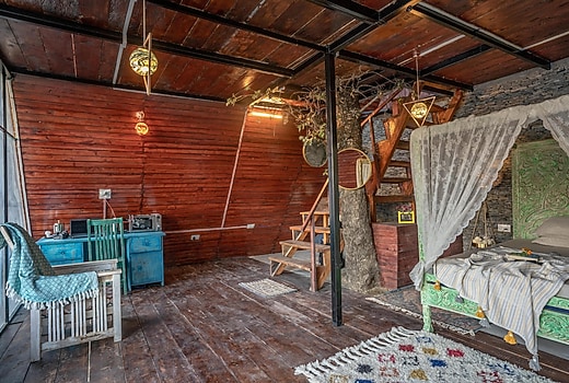 FairyTale Treehouse In Bahu
