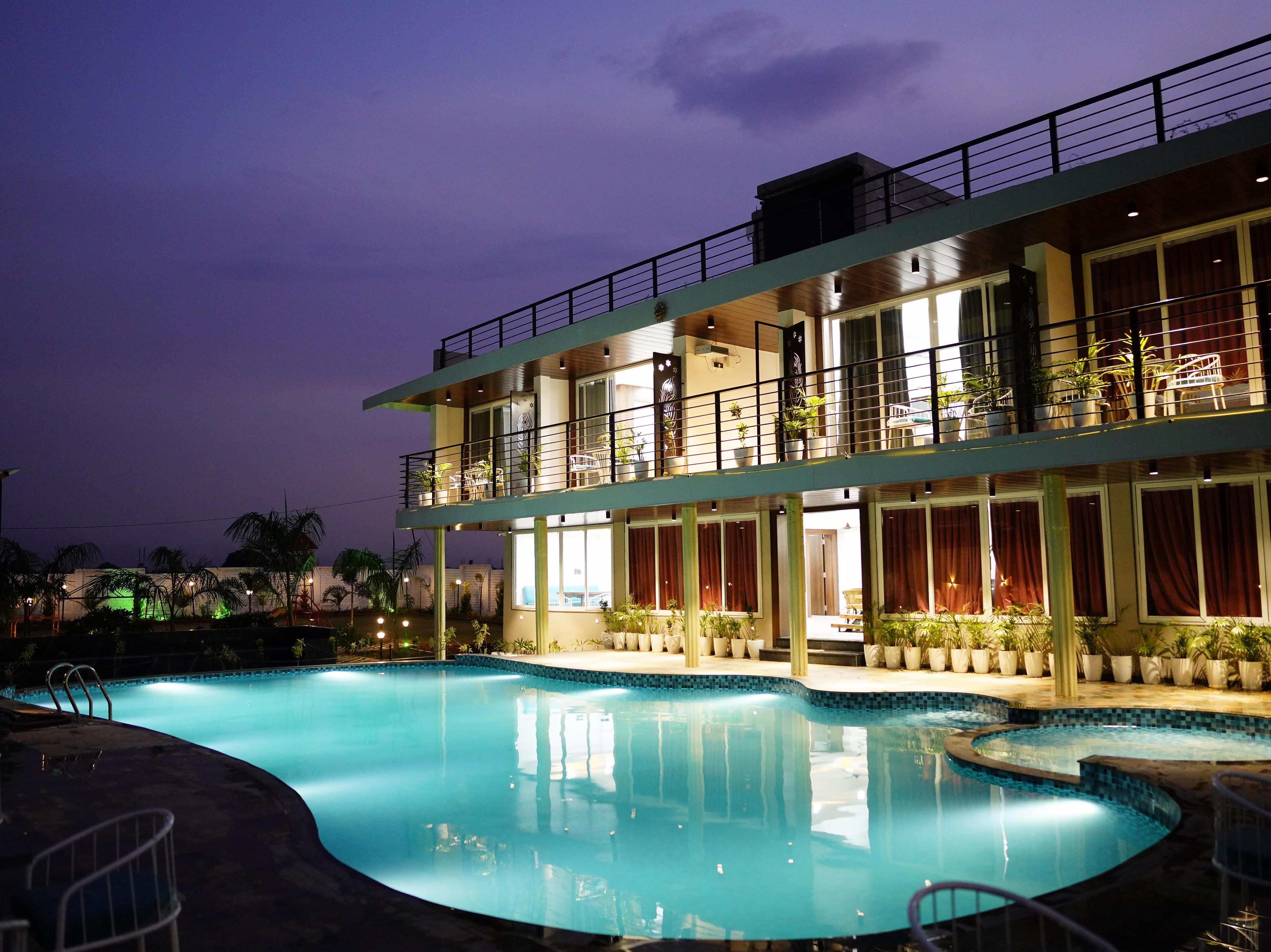 Fun O Farm Luxury Villa and Family Resort - Tap to explore photos