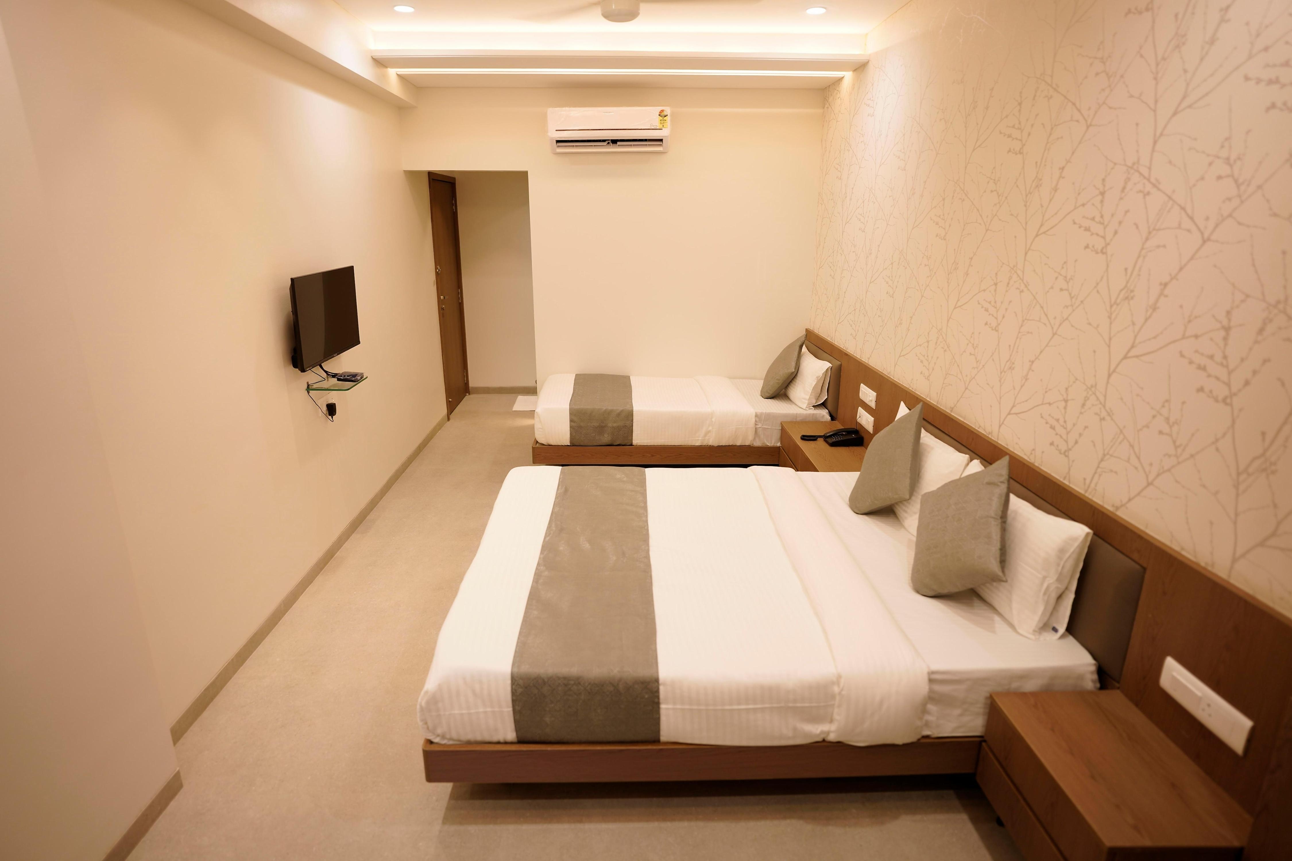 A Square Executive Hotel 4