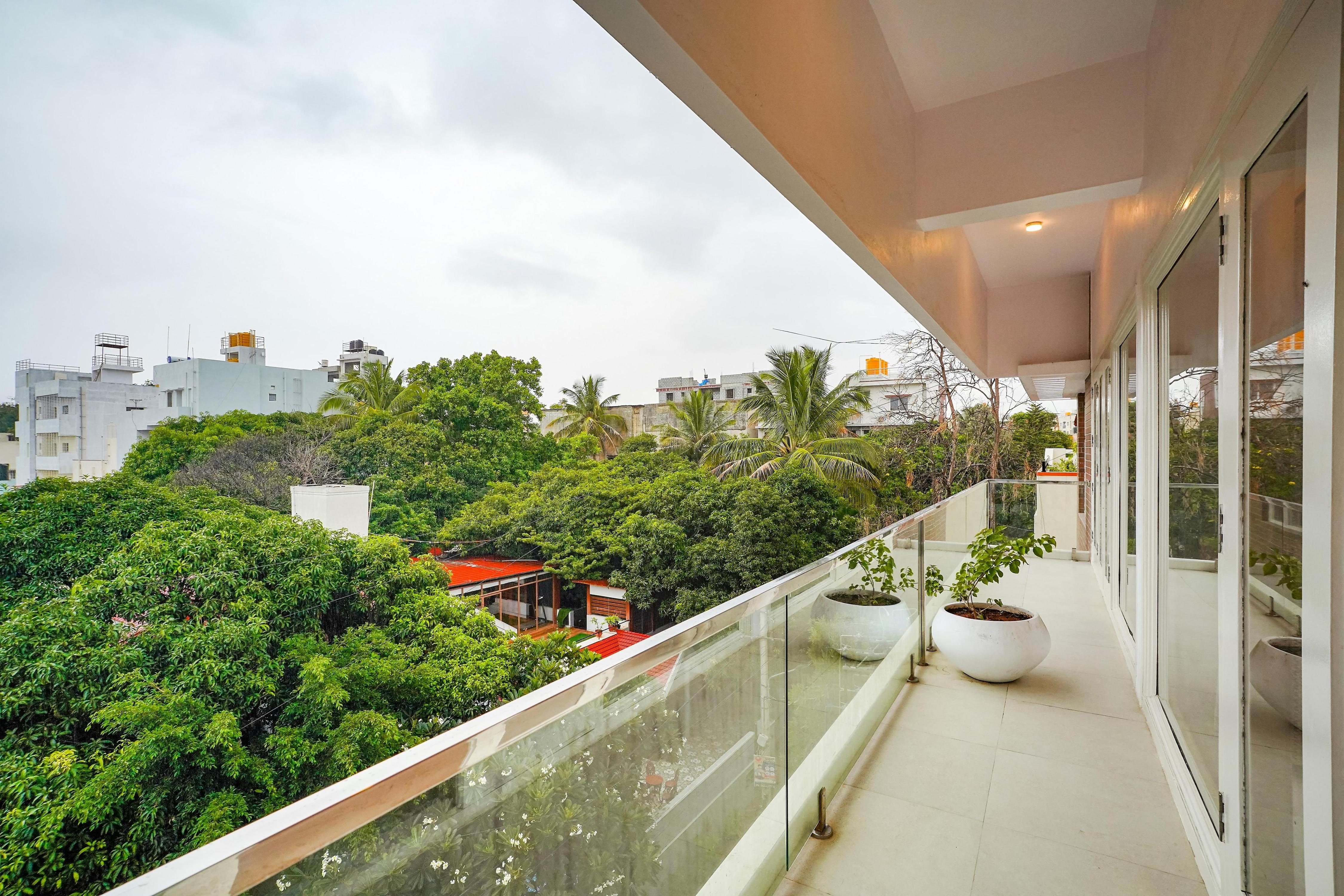 FabHotel Bougainvillea Suites - Horamavu - Tap to explore photos