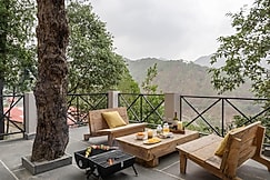 Buransh Terrace 3 BHK at Nainital by the Bluekite (B), Bhowali
