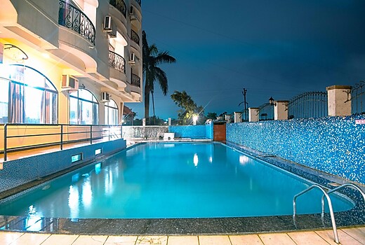 Treebo Reveniir Resort with Pool