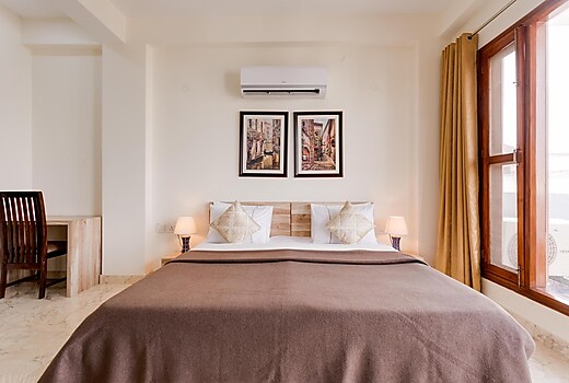 Hostie Eva Dreams 2BHK near Medanta, Artemis, Fortis