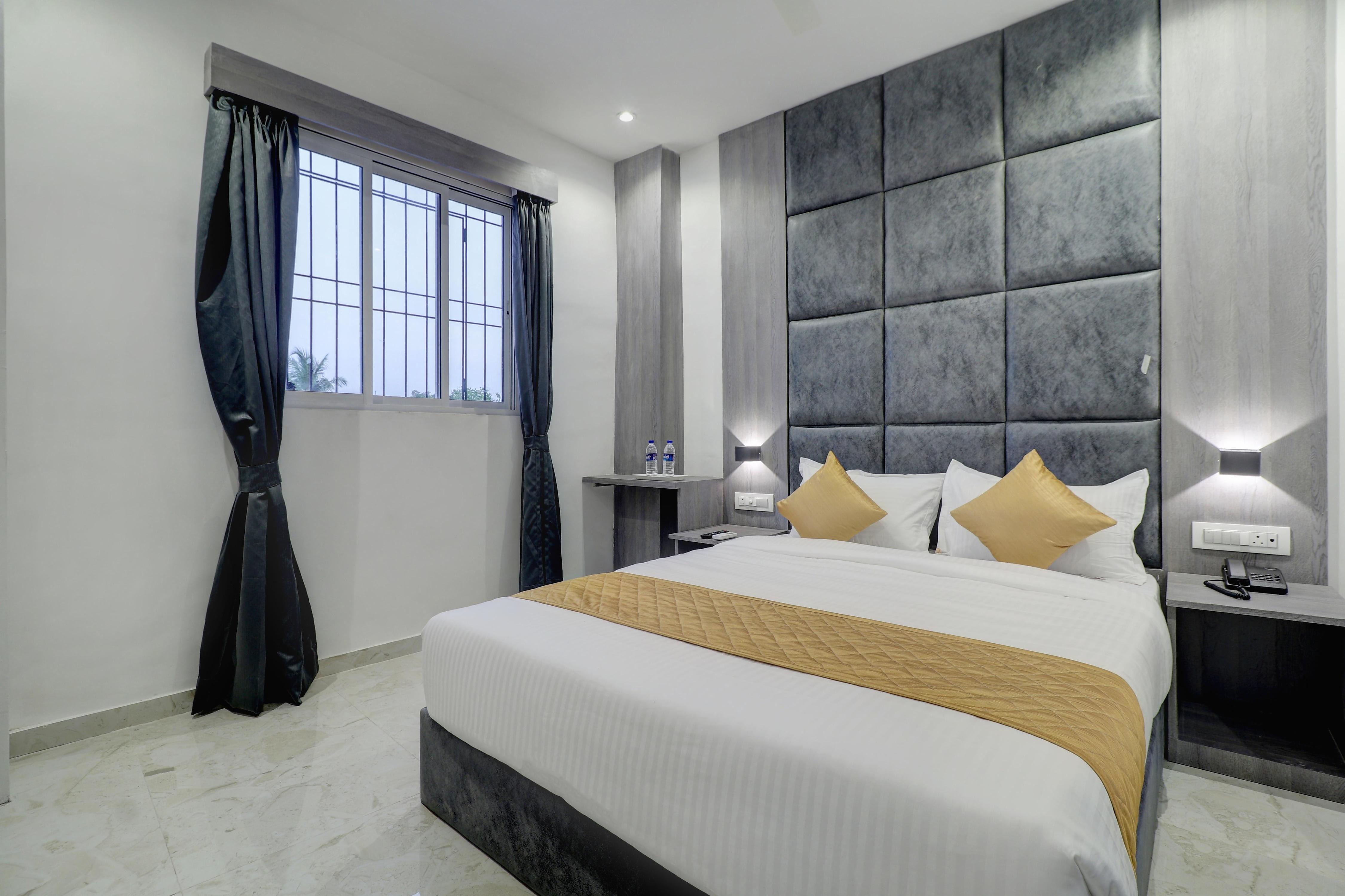 Hotel Isra International, BKC - Tap to explore photos