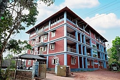 kera resorts & welness centre, Nileshwar