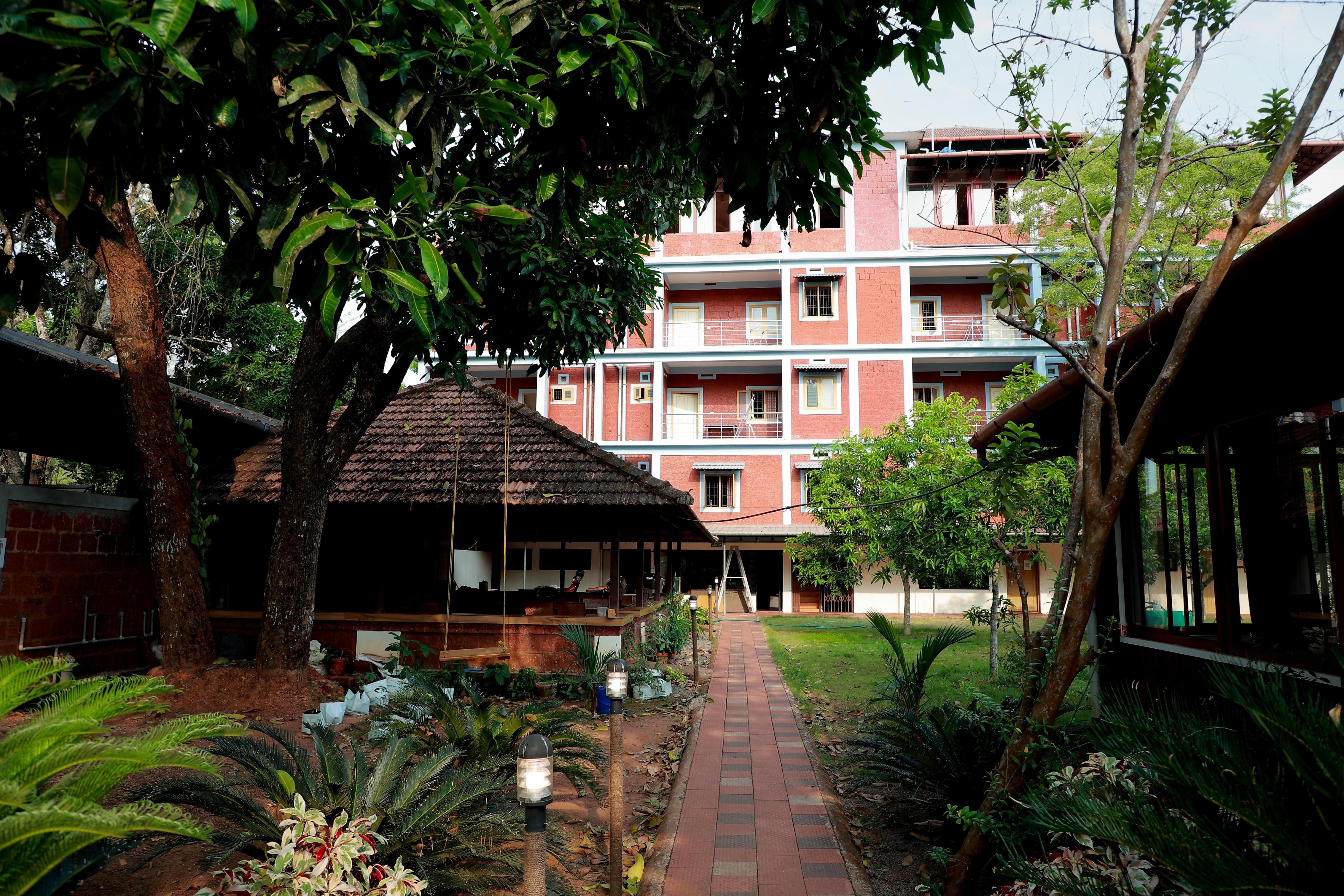 kera resorts & welness centre - Tap to explore photos