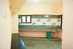 Kings Cottage Courtallam, Kutralam