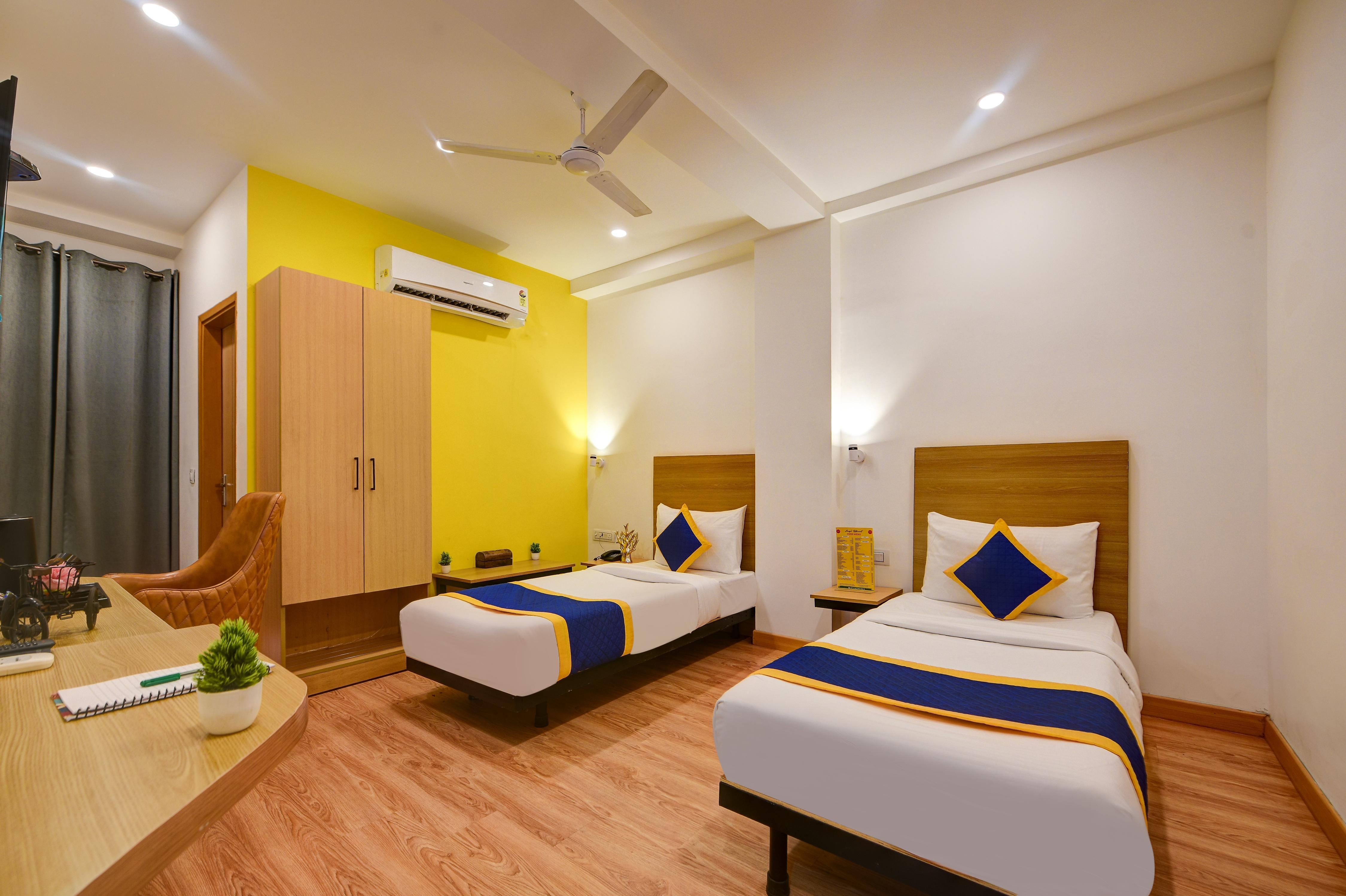Aamantran Residency, Sohna Road, Sector-49 - Tap to explore photos