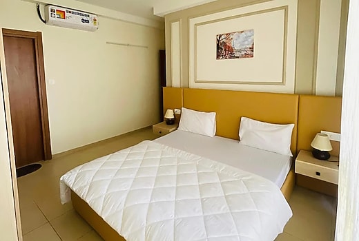 Classy 2.5bhk in Bhartiya City