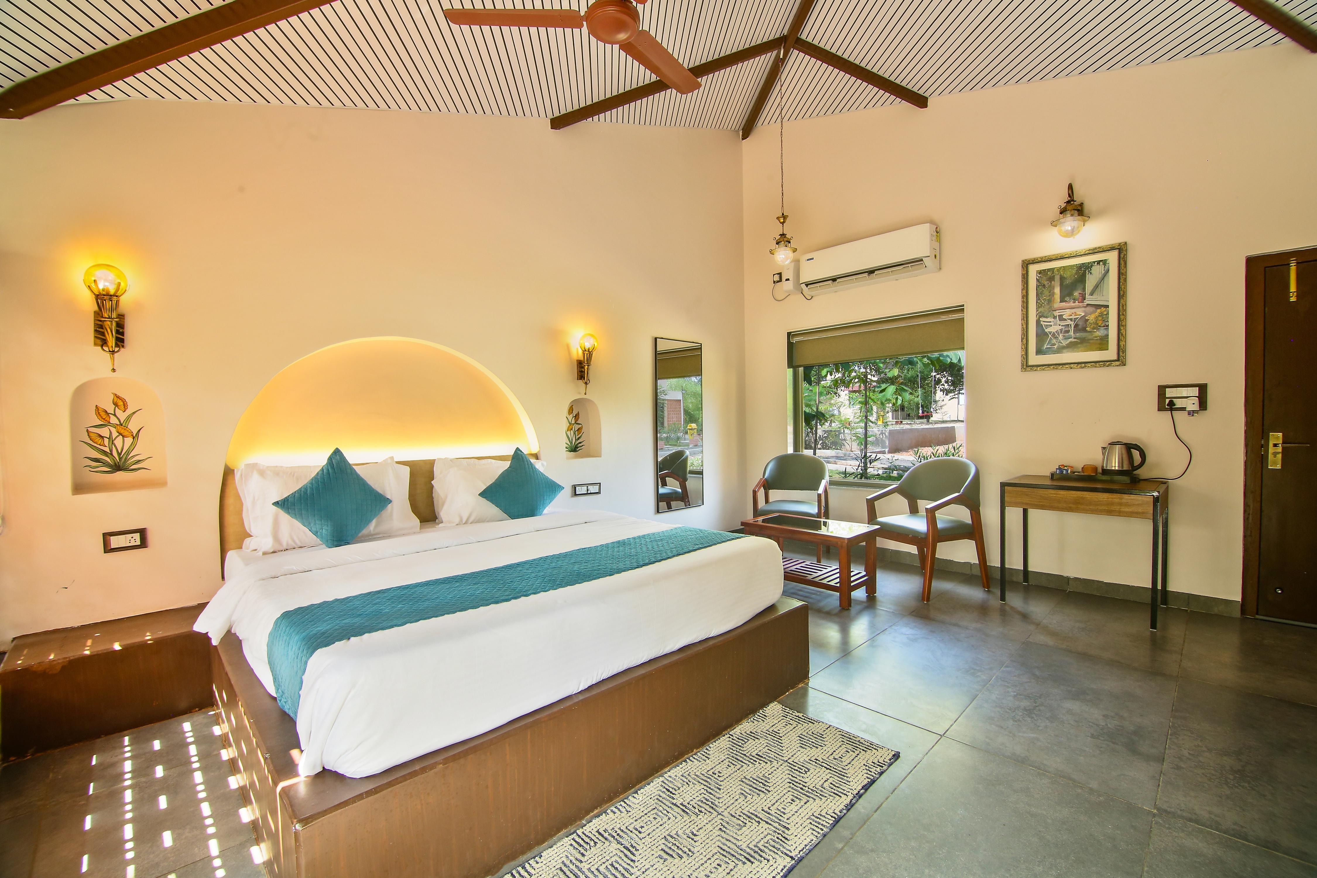 The Soul Tree Resort - Tap to explore photos