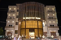 the diamond hotel & banquet, Varanasi