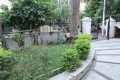 Titli Nest Homestay ( Couple Friendly), Udaipur