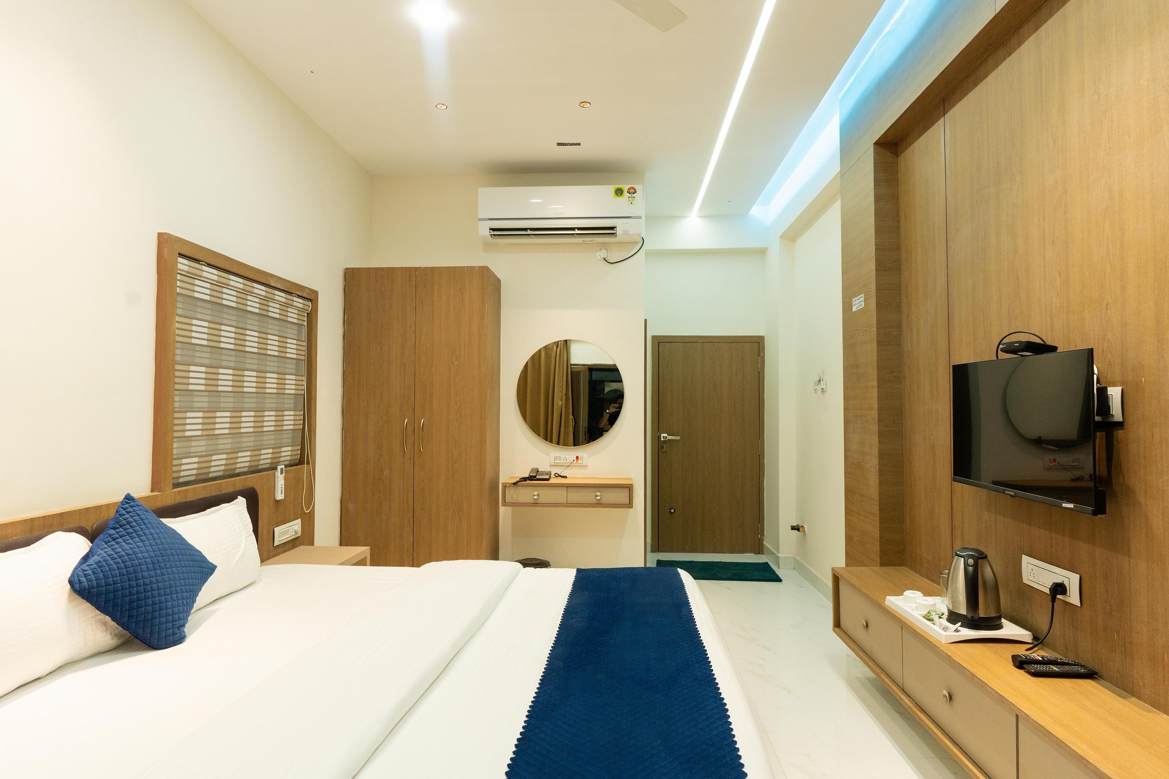 Hotel Vrinda - Tap to explore photos