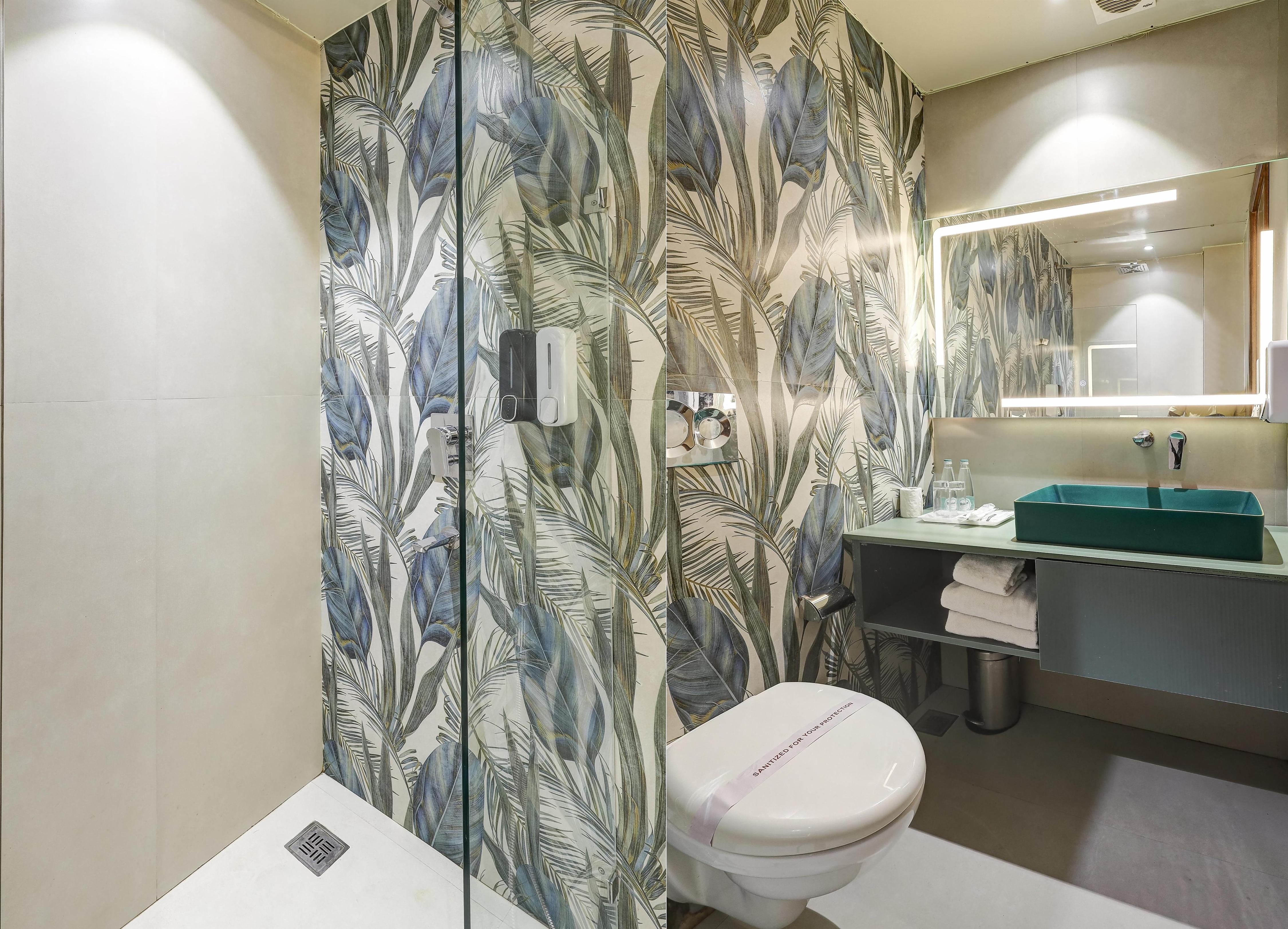 Tyche Boutique & Suites - Tap to explore photos
