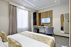 HOTEL TYCHE INN, Delhi