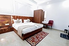 AMAYRA INN Vasundhara, Ghaziabad