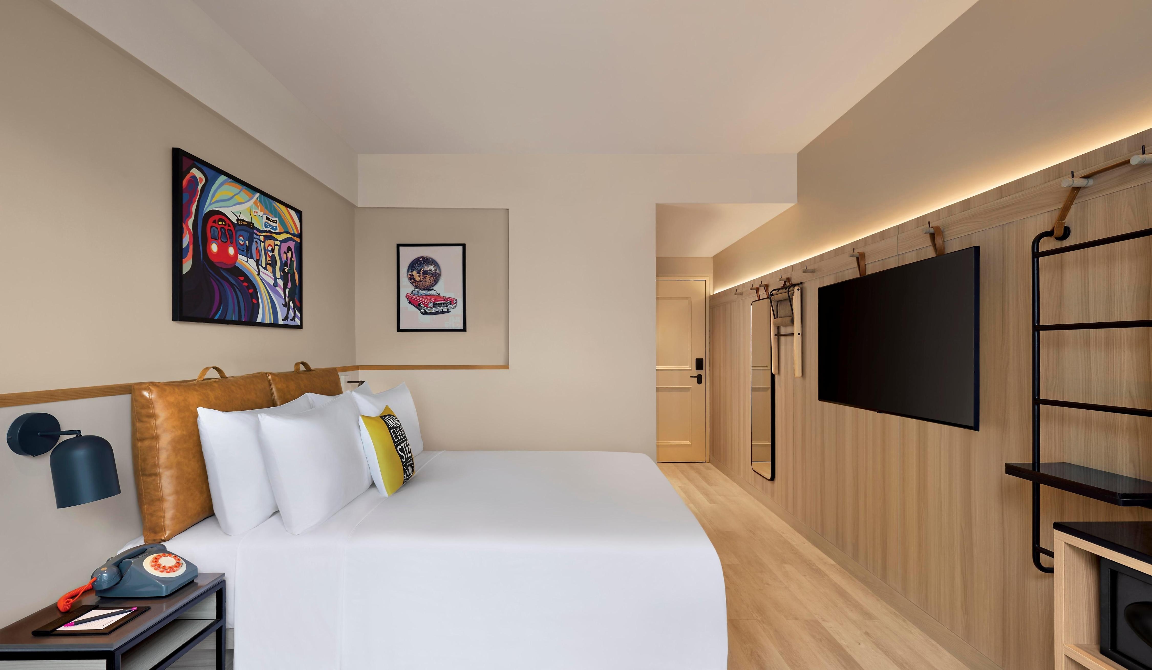 Moxy Mumbai Andheri West By Marriott - Tap to explore photos