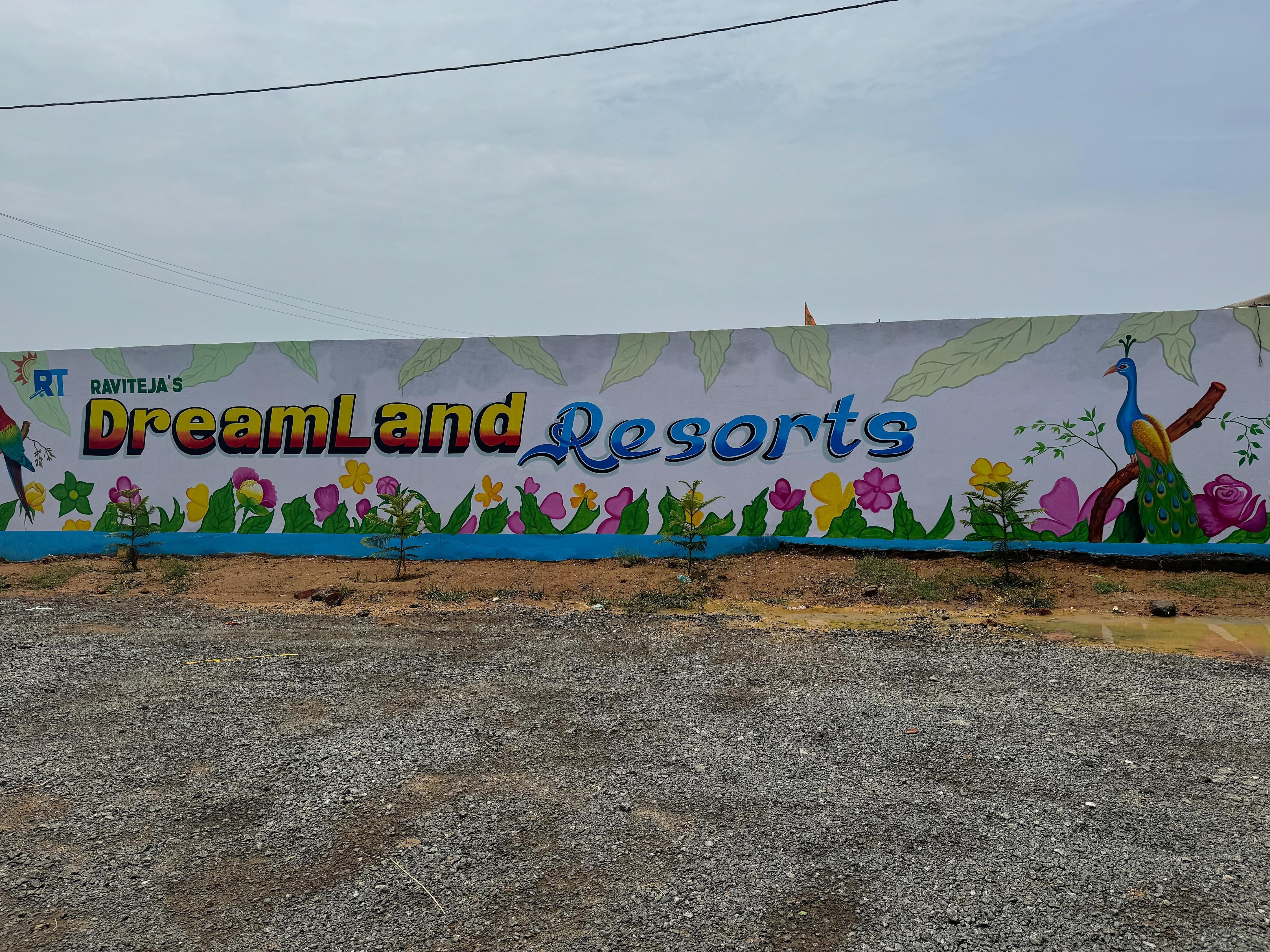 Dream Land resort - Tap to explore photos