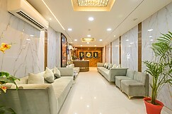 Hotel Prince Diamond Varanasi, Varanasi