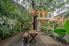 SaffronStays Oslo, Goa