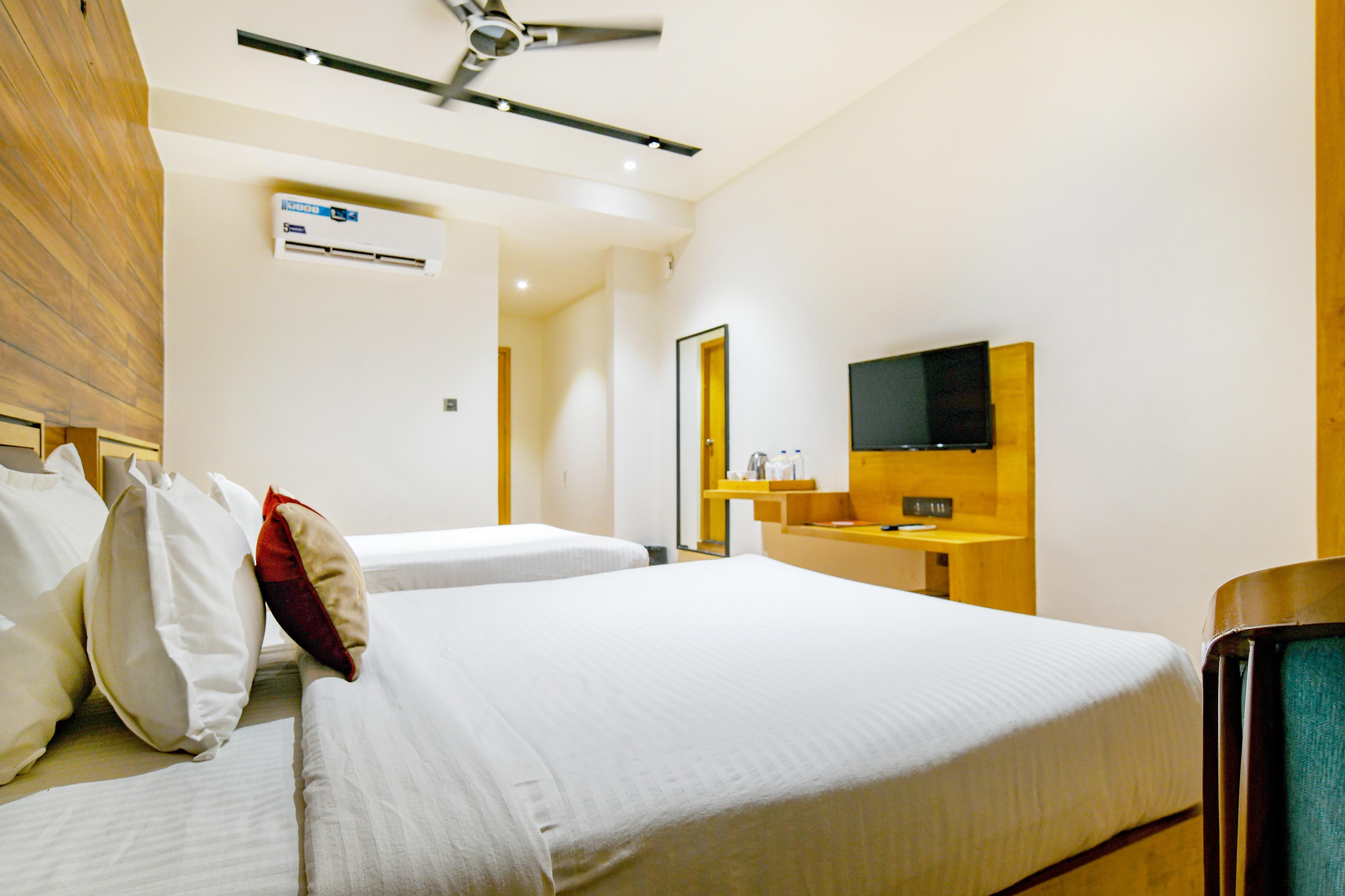 Aceotel Premier TK, Morbi - Tap to explore photos
