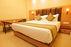 Hotel Mantavya, Varanasi