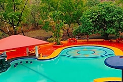 Golden Resort, Igatpuri