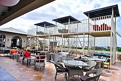 Prince Palace And Banquet Managed By Kurma's Group, Pandharkawada