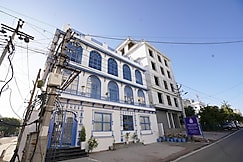Footprint Luxe Udaipur- A Boutique Hostel Near Lake Pichola, Udaipur