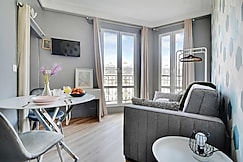 Modern studio near Gare de l Est, Paris