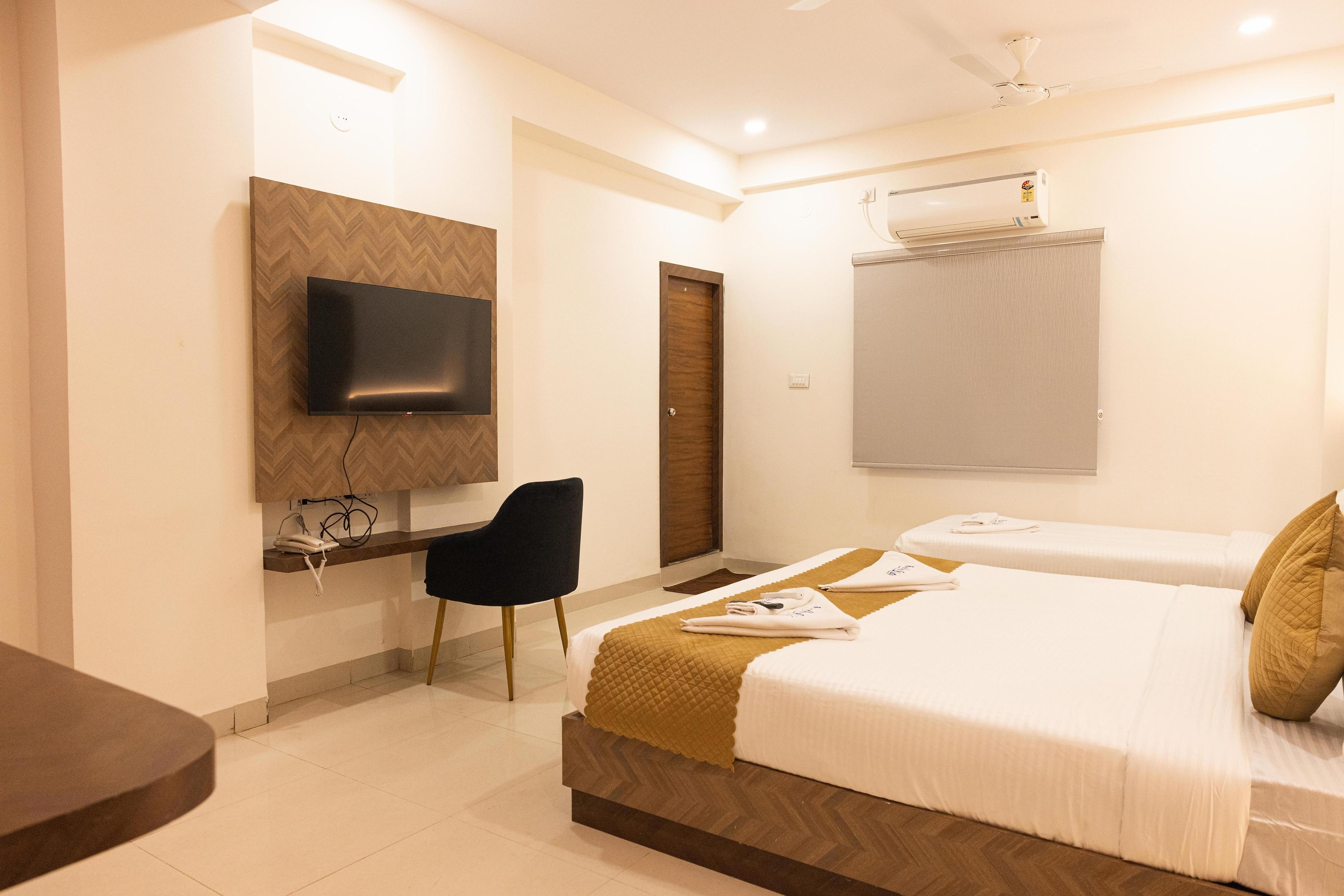 Hotel Radhe Pride Hitech City - Tap to explore photos