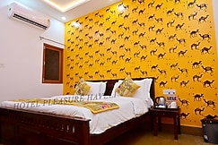 Hotel Pleasure Haveli, Phalodi