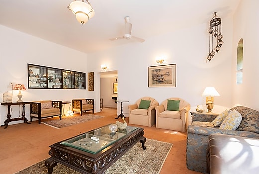 Handmade Homes Ballygunge : 3 bedroom apartment