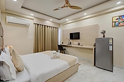 The Paras Studios, Gurgaon