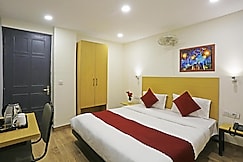 Hotel Twamev residency Uttam Nagar couple friendly, Delhi
