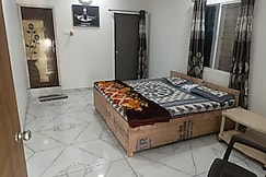 Shivalaya Homestays, Ujjain