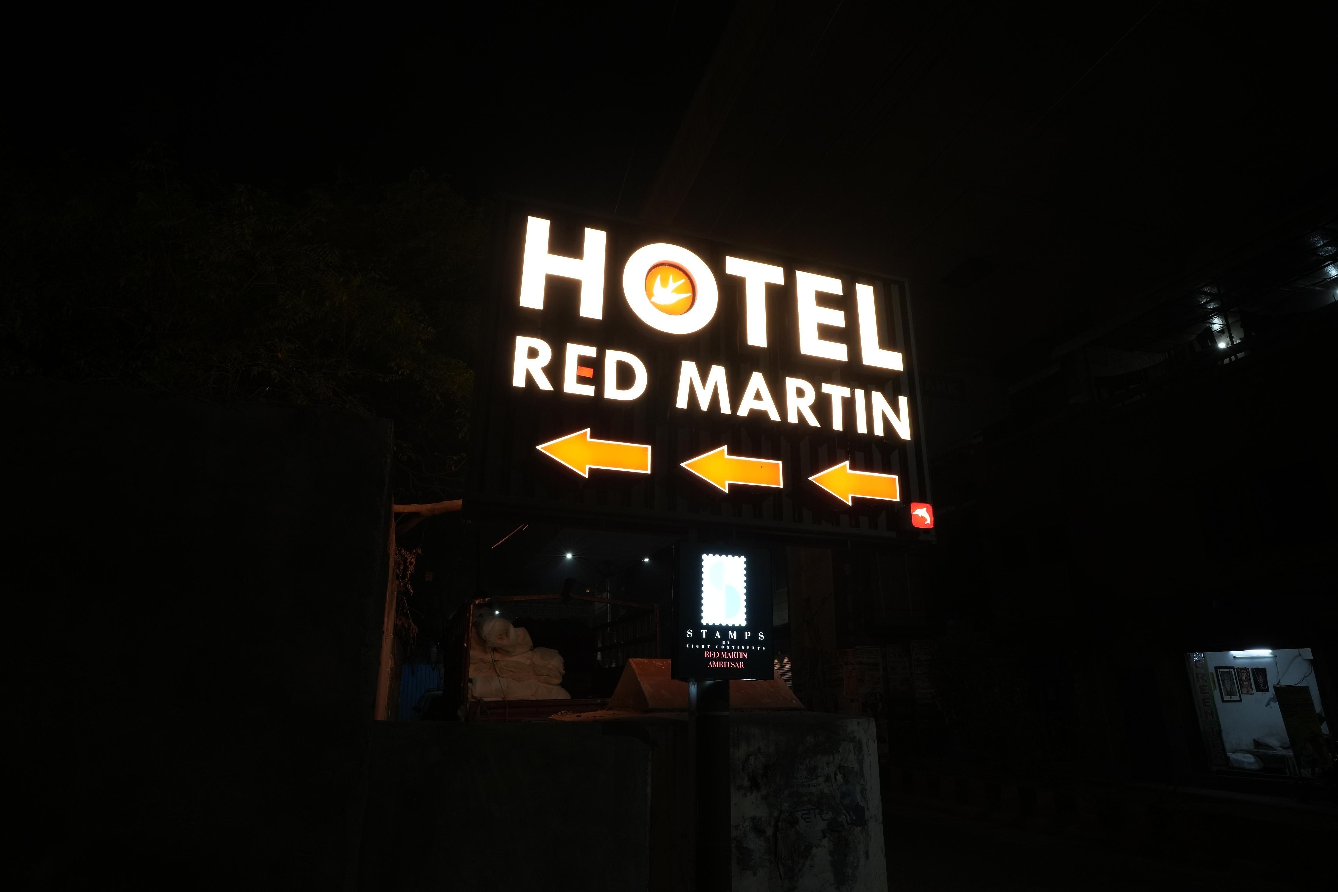 Red Martin - Tap to explore photos