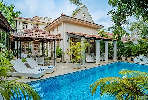ELIVAAS 3 BHK with Pvt Pool & Jacuzzi | Monforte Ayada