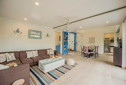 Modern 3BHK Duplex with Private Pool in Candolim | Hireavilla