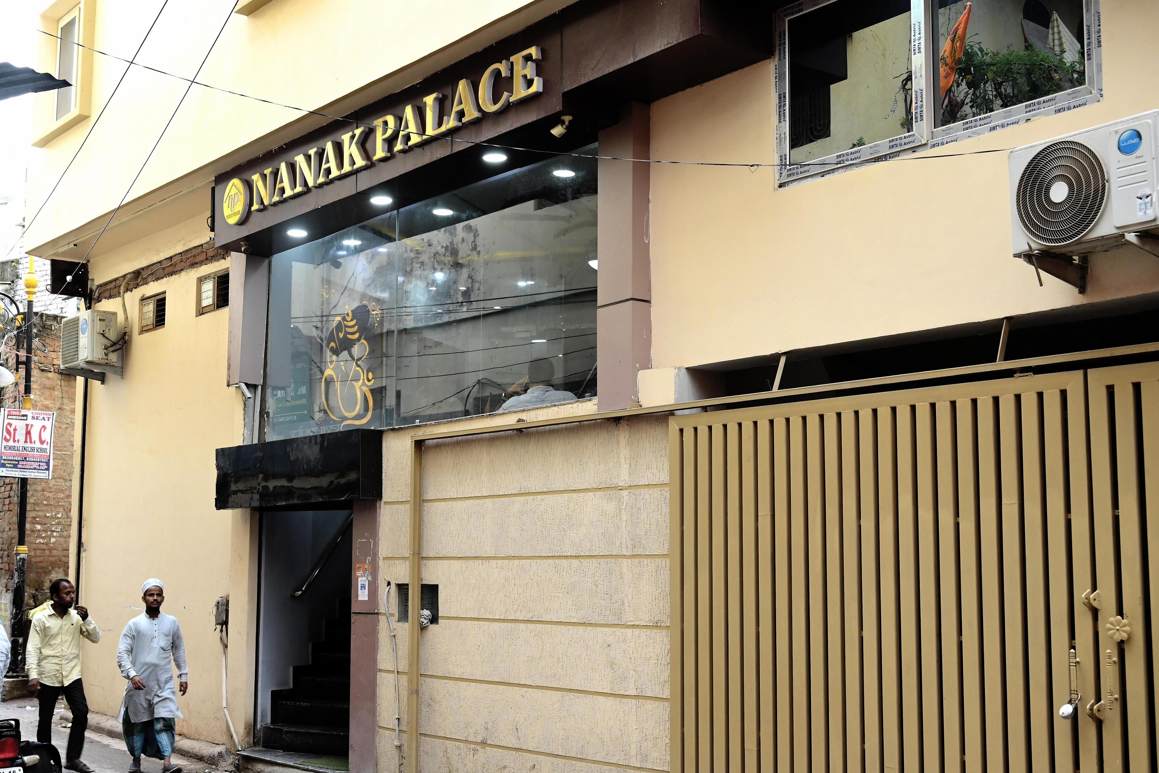 Nanak Palace Guest House - Tap to explore photos