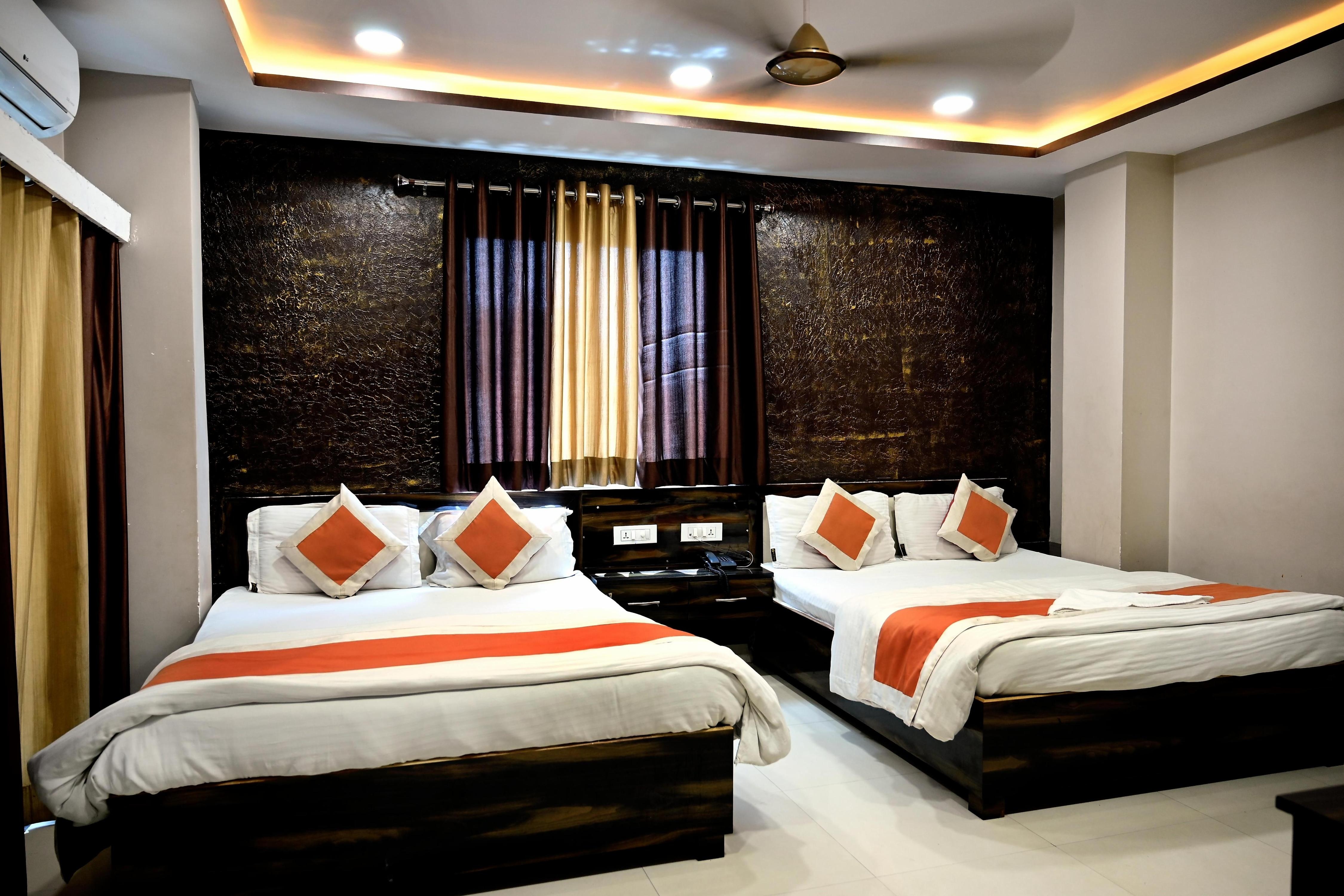 Nanak Palace Guest House - Tap to explore photos