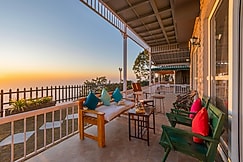 ELIVAAS 3 BHK with Garden & Scenic view | Alpenglow, Chandigarh