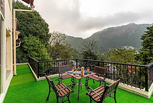 ELIVAAS 3 BHK with Entertainment lounge | The Meadow