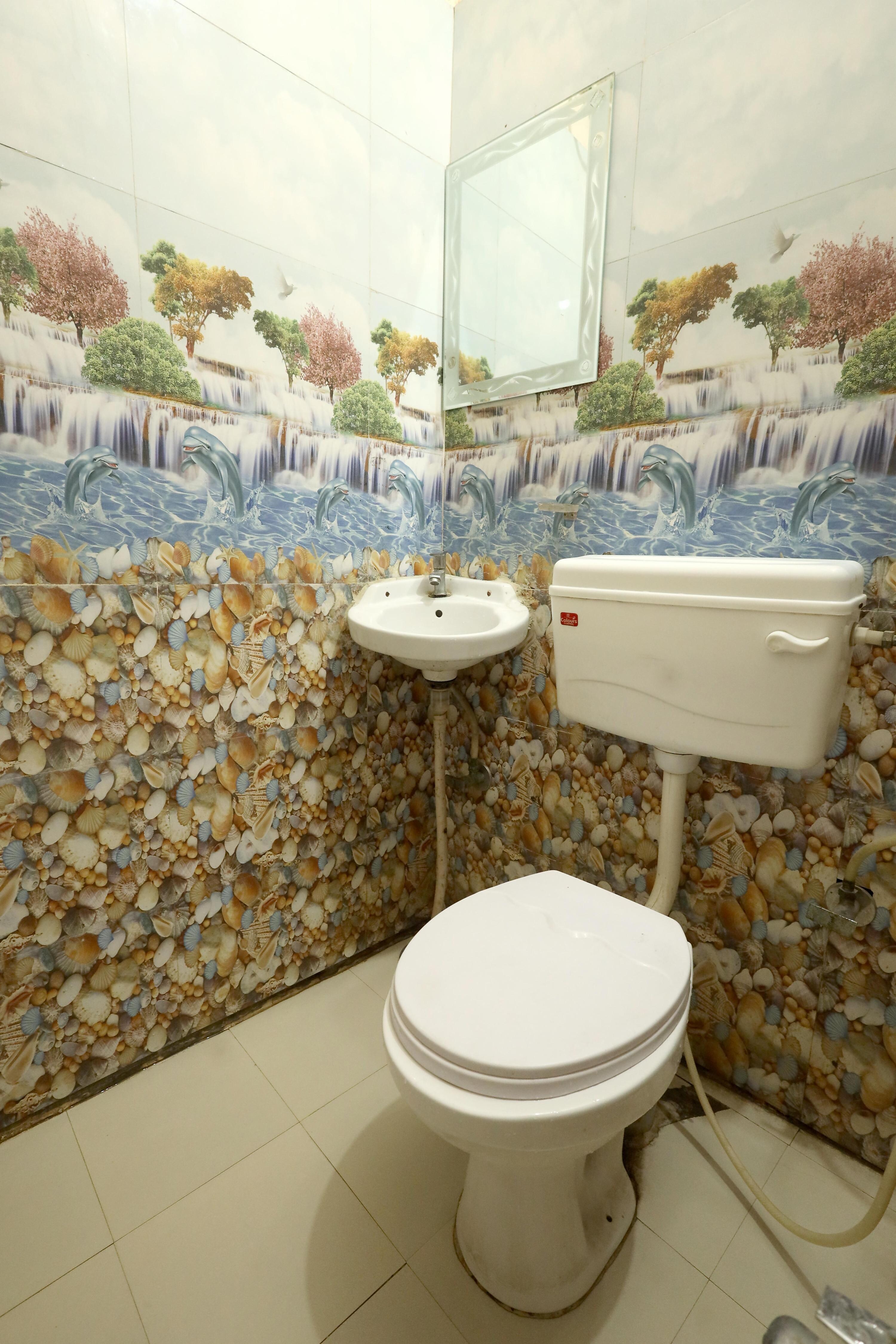 Rohtak Rooms - Tap to explore photos